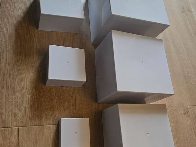 Akrylboks/display til småbakst og kaker til leie i Oslo (generelt)