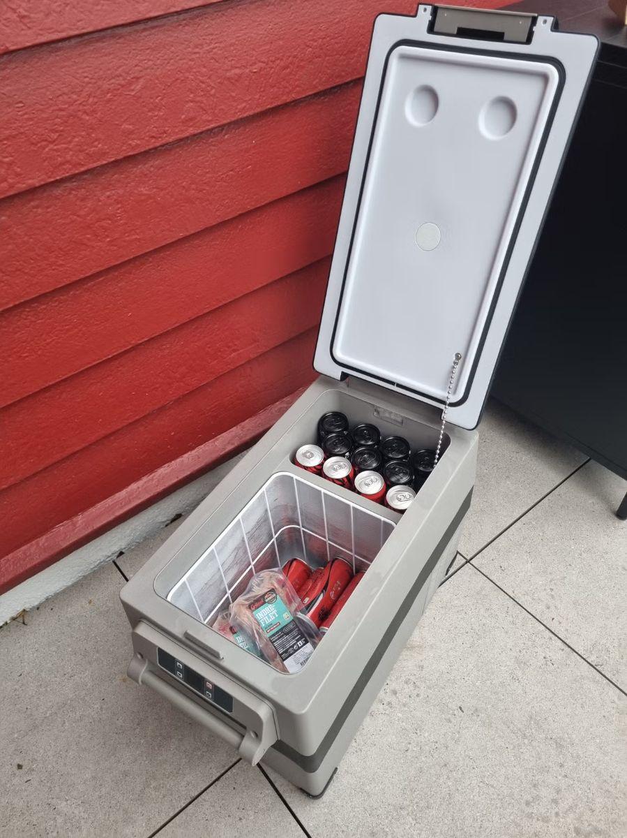 Kompressorkjøleboks 40L 12V / 24V / 230V leies ut | Fryser ned til -20 C til leie i Oslo (generelt)