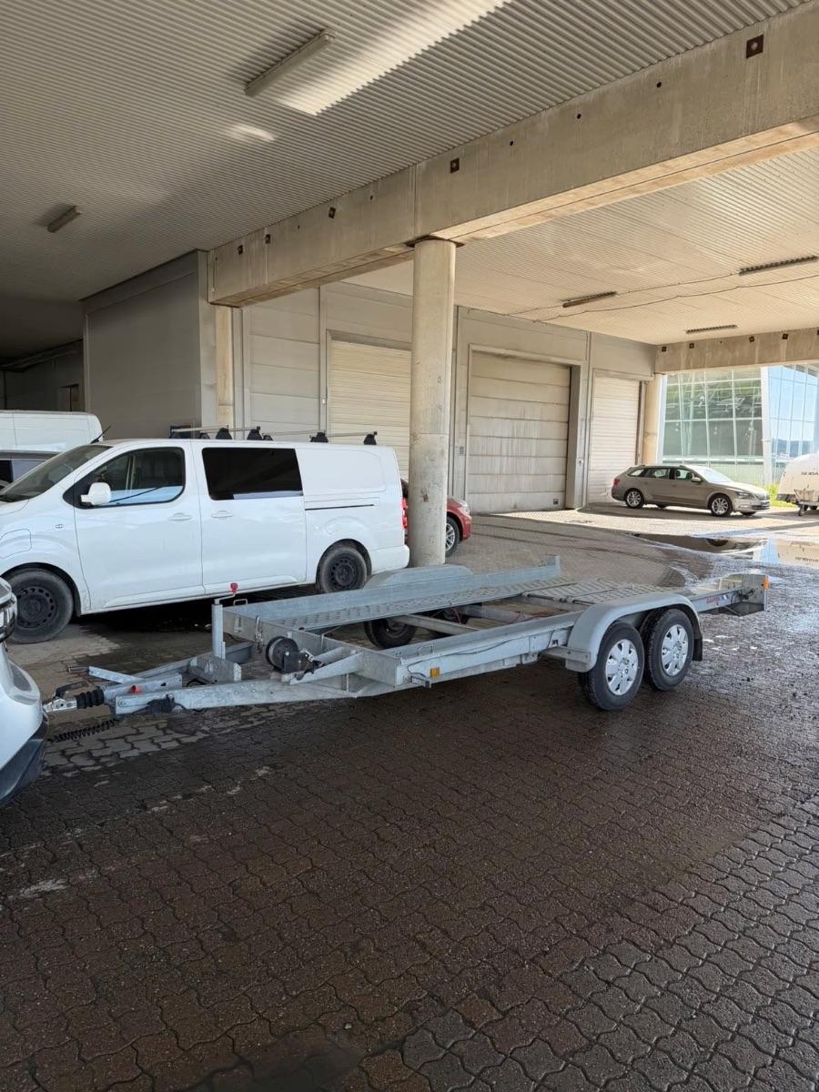 Leie av bilhenger/biltransporthenger - GAUPEN T2540 med Vinsj, bilde 2 av 4