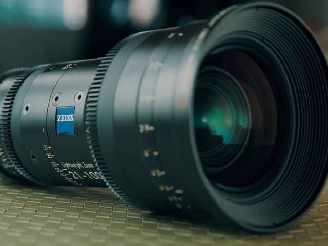 Zeiss Cine Zoom 21-100mm T2.9 LWZ 3 PL mount, EF mount eller E mount til leie i Oslo (generelt)