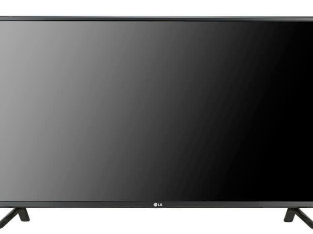 LCD TV-skjerm FULL HD 42"- 4 stk + veggstativer til leie i Alna