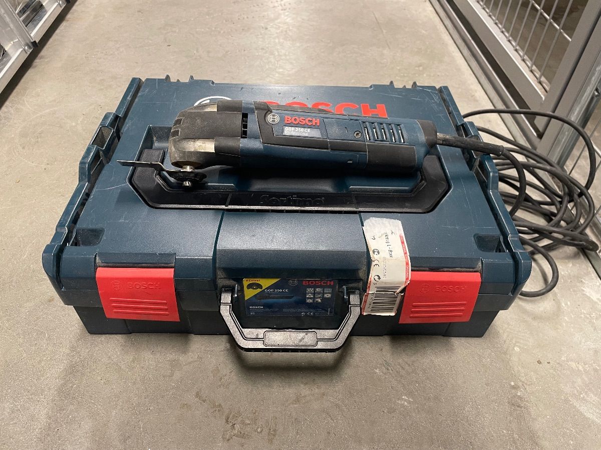 Bosch multikutter/feinsag til leie i Nordre Aker