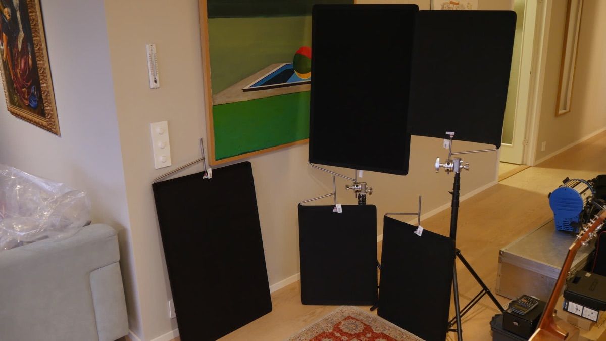 Sorte Flagg 18" x24" eller 24"x36" til leie i Oslo (generelt)