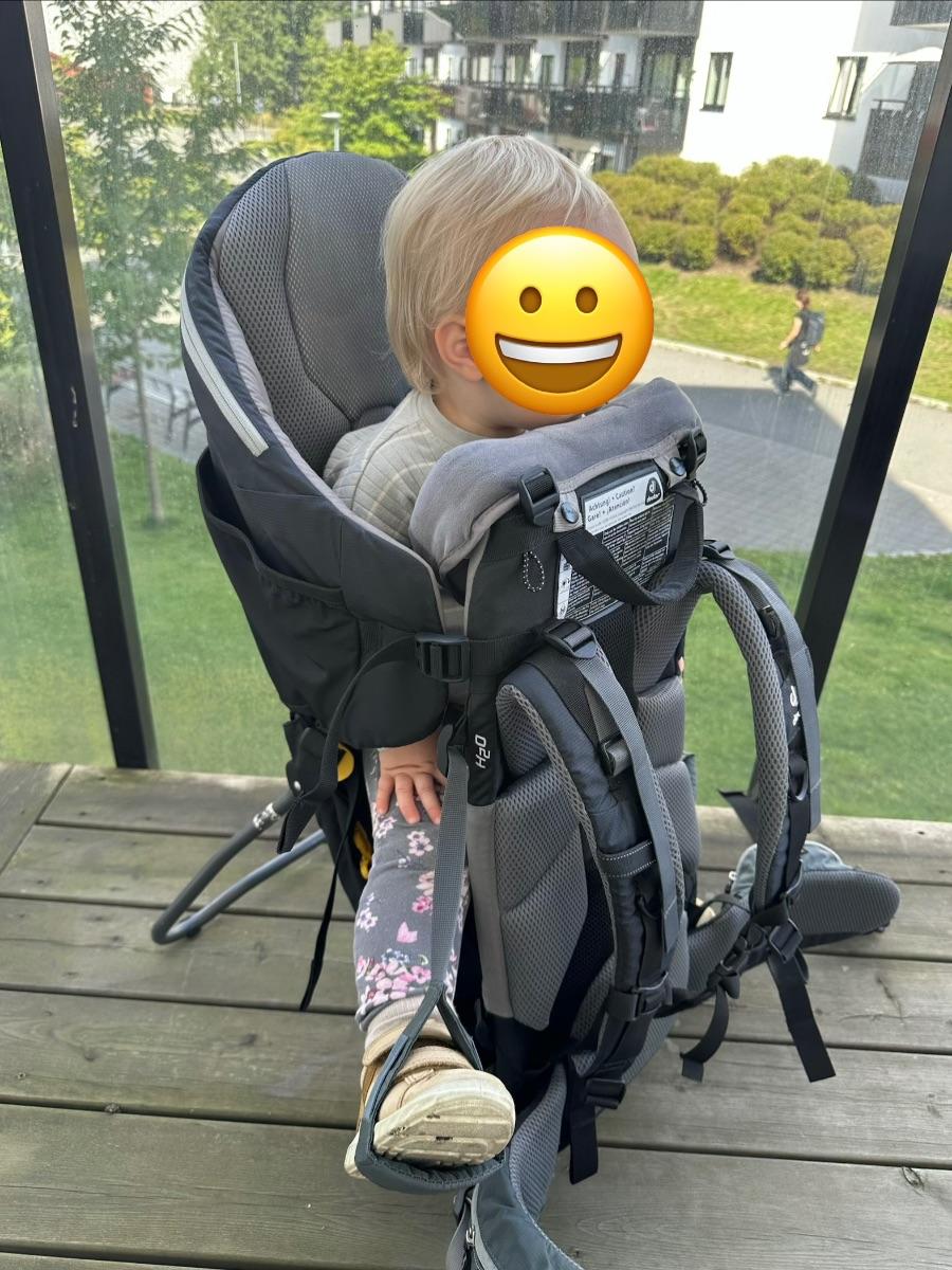 Deuter Kid Comfort III bæremeis i svart/grå farge, bilde 4 av 11