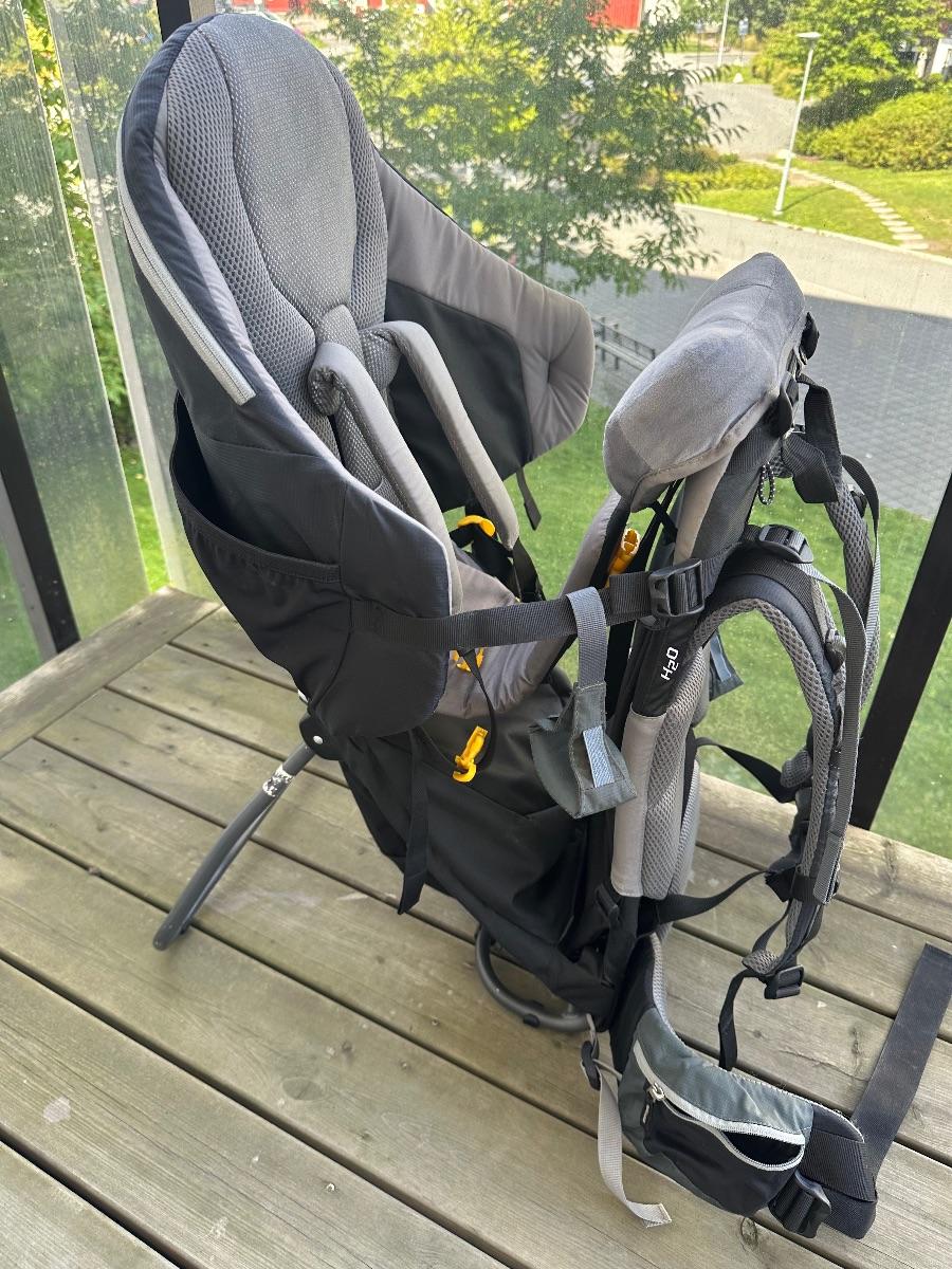 Deuter Kid Comfort III bæremeis i svart/grå farge, bilde 3 av 11
