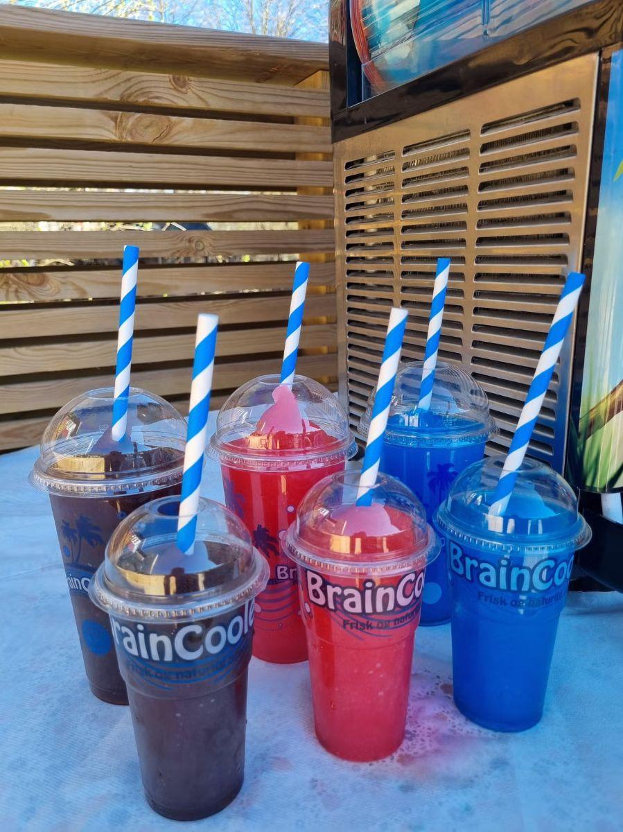 Slushmaskin til leie, perfekt til bursdag og fest (ferdige pakker tilgjengelig), bilde 5 av 5
