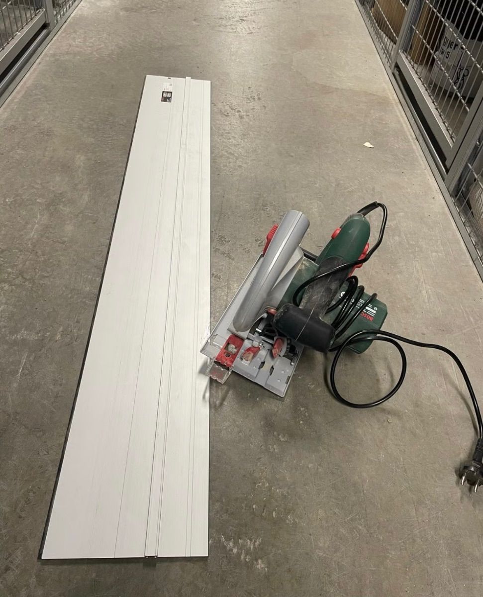 Bosch sirkelsag med skinne til leie i Nordre Aker