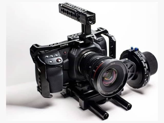 Blackmagic cinema 4k BMPCC4k kamera, 12-60mm, 500Gb Ssd og cage til leie i Oslo (generelt)