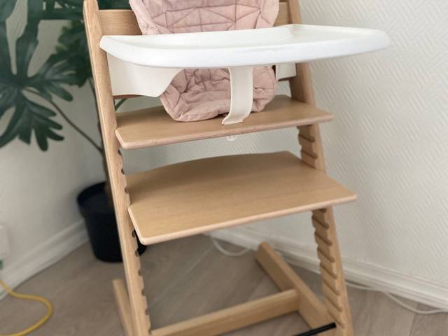 Stokke tripp trapp stoler lei mange samtidig til bursdag fest etc!!🌸 til leie i Alna