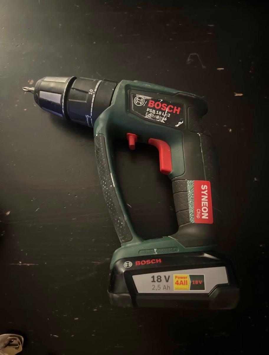 Bosch PSB 18 LI-2 Ergonomic drill 18V 2,5Ah til leie i Oslo (generelt)