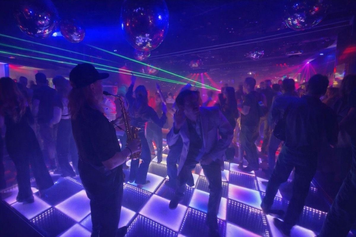 Lysende dansegulv til leie i Alna